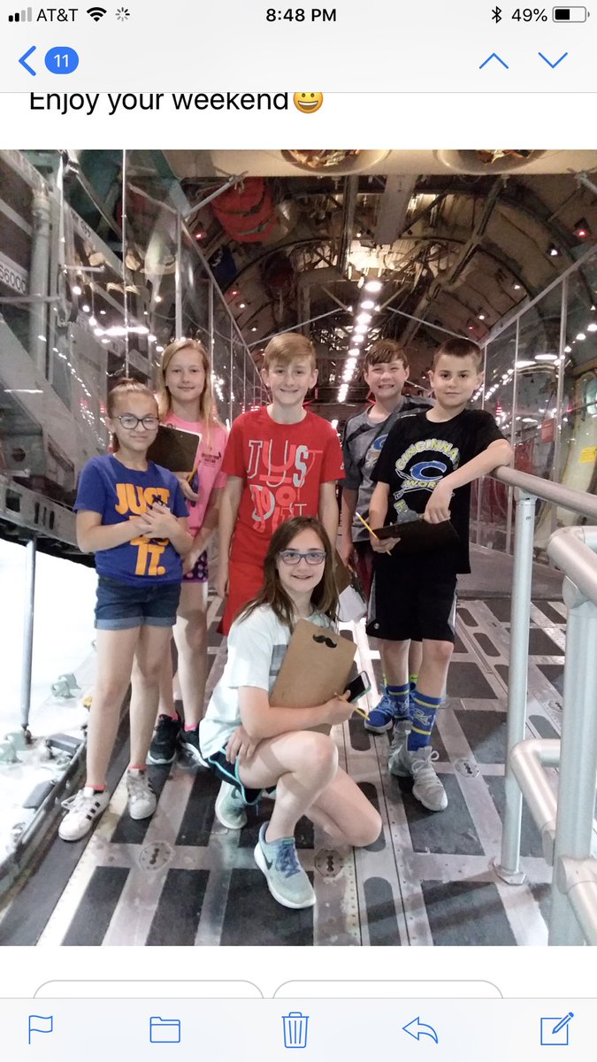 MelissaPence7's tweet photo. Wright Patterson Air Force Museum field trip! 5th grade fun!! https://t.co/8XHxRYTgmB