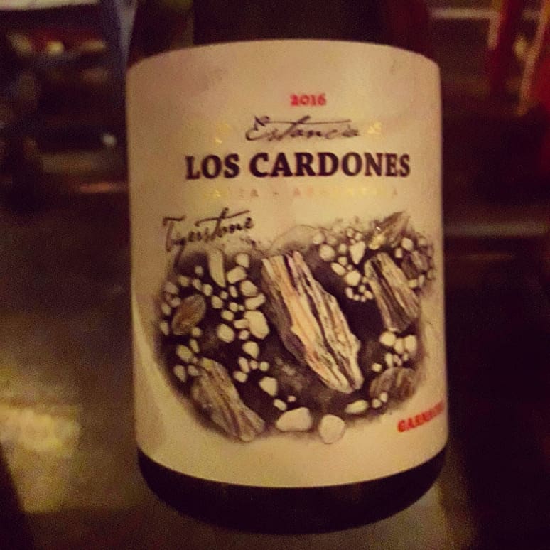 CristianChatore's tweet photo. Excelente 🍇#Garnacha 2016 #EstanciaLosCardones #Tigerstone #Tolombon #Salta 🍷🖒by @colosejanovich @jeffmausbach https://t.co/3b3MrAcKV3