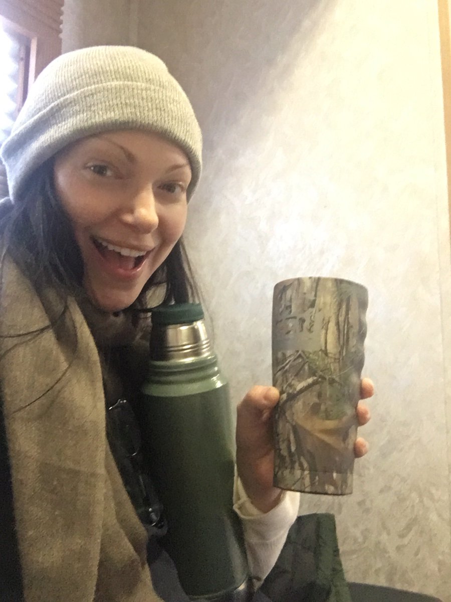 #FlashbackFriday to drinking #TheStashPlan broth while warming up during our winter scenes! Congrats to everyone who did the #StashPlanChallenge - it’s been really cool to see your progress and hope you feel great!