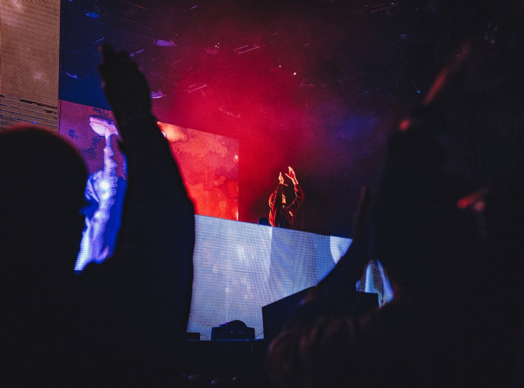 a_mix7's tweet photo. RL Grime #16Fest
Cc: @thenumberfest @PrimeSocial https://t.co/z7EqcwFlYy
