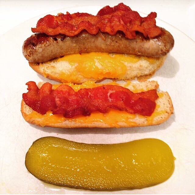 KitchenSprout's tweet photo. #Toronto Run 🏃 to .@dilisos located in @StLawrenceMkt #ShopLocal #MakeItASausageParty #HotItalian #MildItalian #HoneyGarlic #Chorizo #MerguezSausage #TurkeySuasage #BreakfastSausage #OktoberfestSausage #HomeChef #Bacon #BaconLove
#CheersFromToronto🍾🥂🍾 https://t.co/kh7kmOIDji