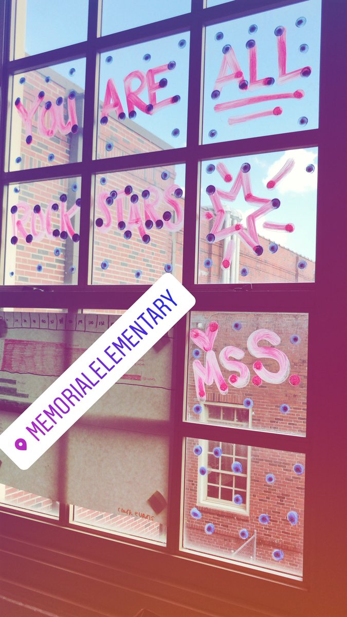 A_Stevenson3's tweet photo. Supporting our 3rd, 4th, and 5th grade students by decorating our school with motivation. 🌟🤗@MemorialElm https://t.co/cIJQZ5N7nv