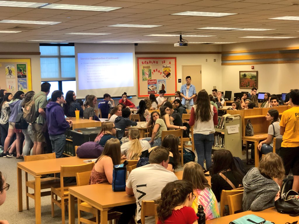 BWNHS_1718's tweet photo. Last NHS meeting of the 2017-2018 school year. It was a pleasure working side by side with each and every one of you. Thank you to all the members for your contributions, and a huge thank you to @MrsTemme for all of the time she put in to make sure everything was perfect. https://t.co/haLbwDGGB9