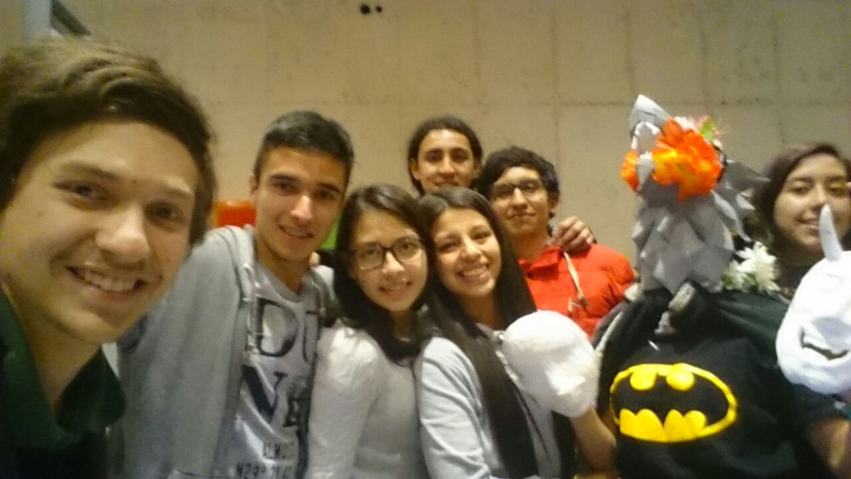 invensoft's tweet photo. #hackathon 
#YoReinventoMiCiudad 
@centroatico https://t.co/xEeViA7sVx