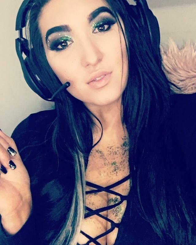 Nerdy Girls Do It Better On Twitter S O To The Awesome And Beautiful Blisslillian_ F0 9f 98 8a F0 9f 98 8d F0 9f 92 9a F0 9f 92 9a F0 9f 92 9a Gamer Gaming Gamingpics Nerd Nerdy Nerdgirl Nerdy Girls Do It Better On Twitter S O To The Awesome And Beautiful Blisslillian_ F0 9f 98 8a F0 9f 98 8d F0 9f 92 9a F0 9f 92 9a F0 9f 92 9a Gamer Gaming Gamingpics Nerd Nerdy Nerdgirl