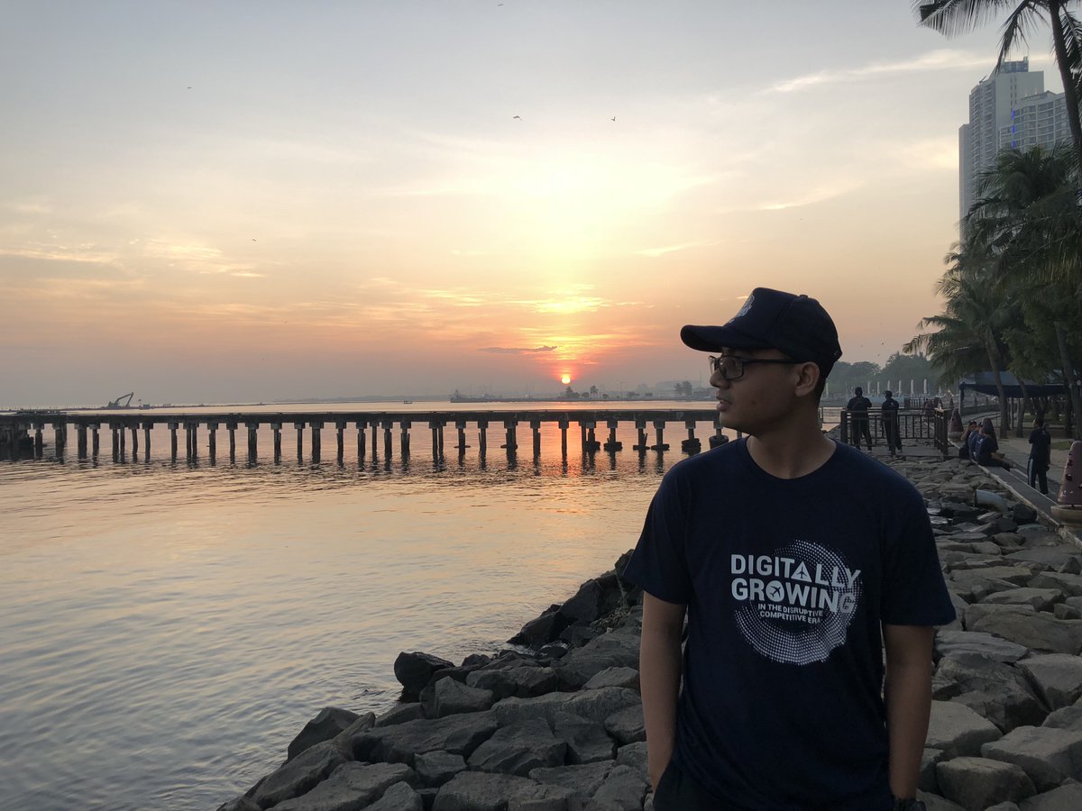 try_budi's tweet photo. Kita belajar kekompakan, kebersamaan, kerjasama, koordinasi, saling mendukung
....
Kami bangga menjadi warriors
Kami bangga jadi bagian dari Angkasa Pura 2
We’re Social Media Warriors

@AngkasaPura_2 🤗
@mawaluddin

#AP2Warriors #DigitallyGrowing  #DigitallyReadyEnterprise https://t.co/LWbVGj1gjA