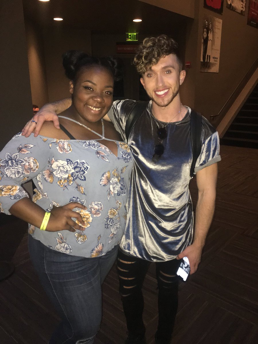 GoodspeedShere's tweet photo. So this happened. Thank you @todrick for the MOST AMAZING NIGHT!! Seriously, being that close to the stage was magical, I’ll never forget it... I LOVE YOU! @todrick https://t.co/n8YimfQnKY