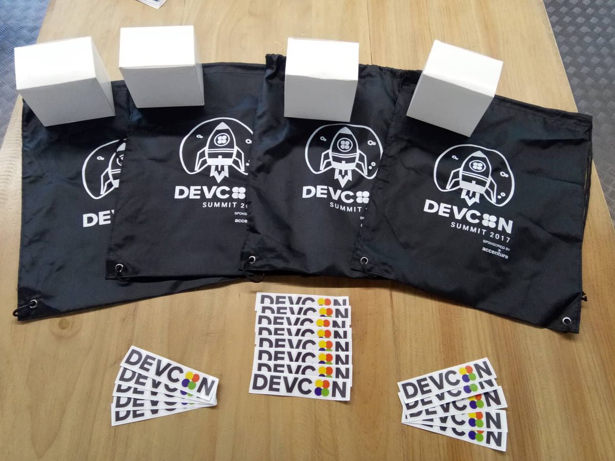 DEVCONPH's tweet image. Freebies for today! #IonicCodeCamp #DevConPH