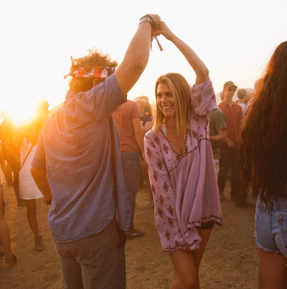 Twirl around with us at #bwcmf2018! 💃🏻