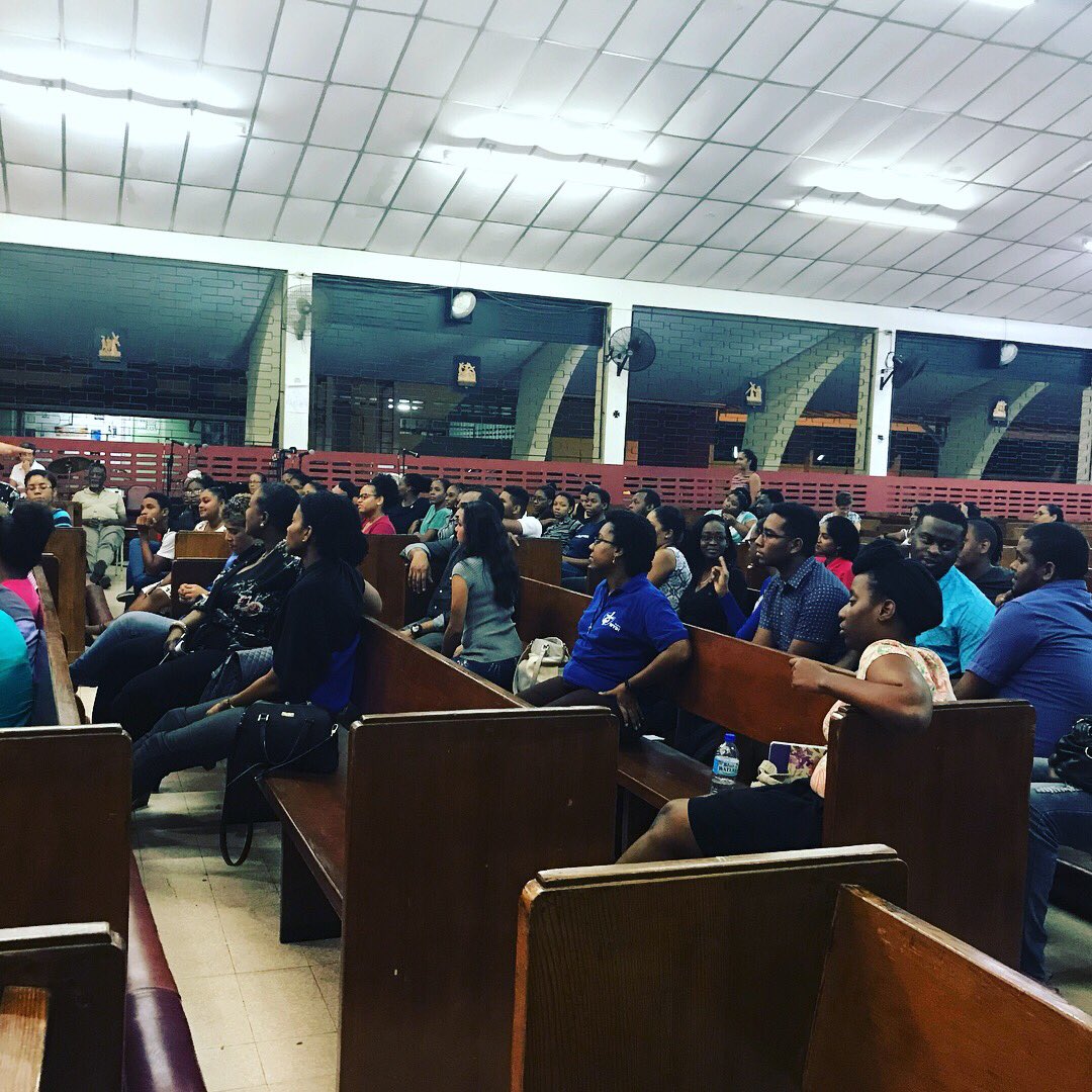 AFLC_POS's tweet photo. Let’s talk about sex..... yes the young people came out to get their questions answered! Best Friday night lime - great opportunity for learning! #sex #aflc #bomatt #sexuality #lotsofquestions #moreanswers #learning https://t.co/xTvtSeCRfT