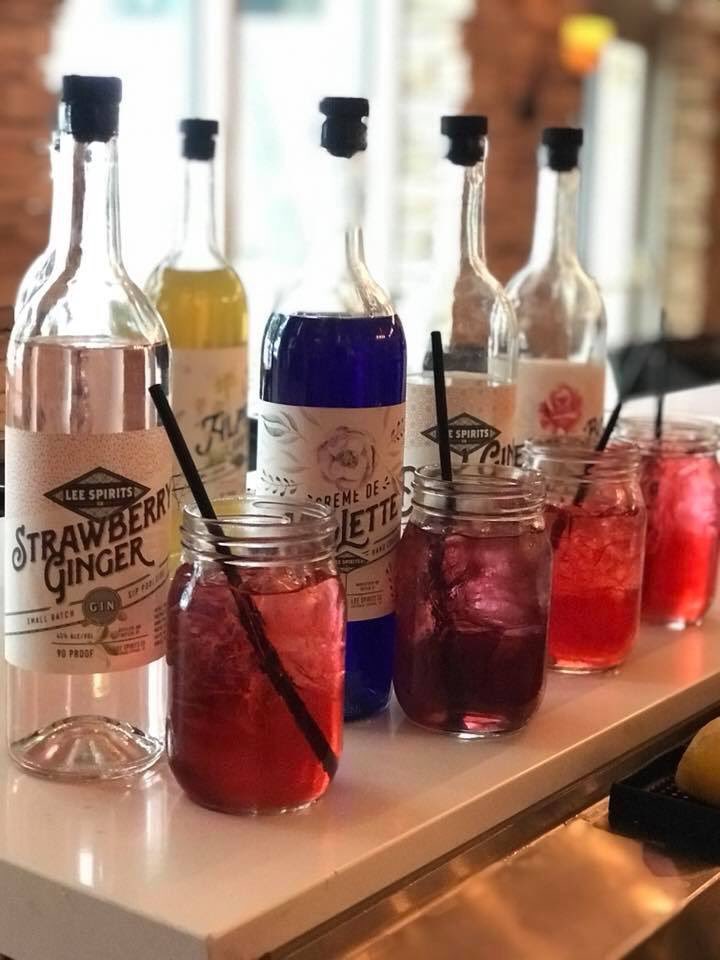 RenBoulder's tweet photo. We’re testing the waters with some new summer drinks with our friends at @leespiritsco 

Which one would you pick?

#flatzrestaurant #renboulderflatiron #whitelodging #livelifetodiscover #businessunusual #renhotels #passionworkshere #rndc #leespiritsco #gindrinks https://t.co/e2h8aFw1cd