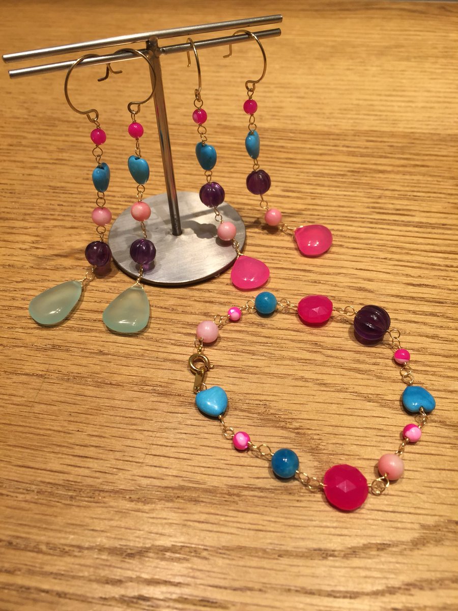 BY_OSAKA's tweet photo. 【 WOMENS】
大阪店では5/3〜5/18まで〈MAJORAM〉のモアバリエーションを行なっております。手にとるだけでどこか懐かしく感じ、身につけるだけで幸せな気分になれるアクセサリーです。
#BYITEMSW #MAJORAM https://t.co/hIGqlEW39A