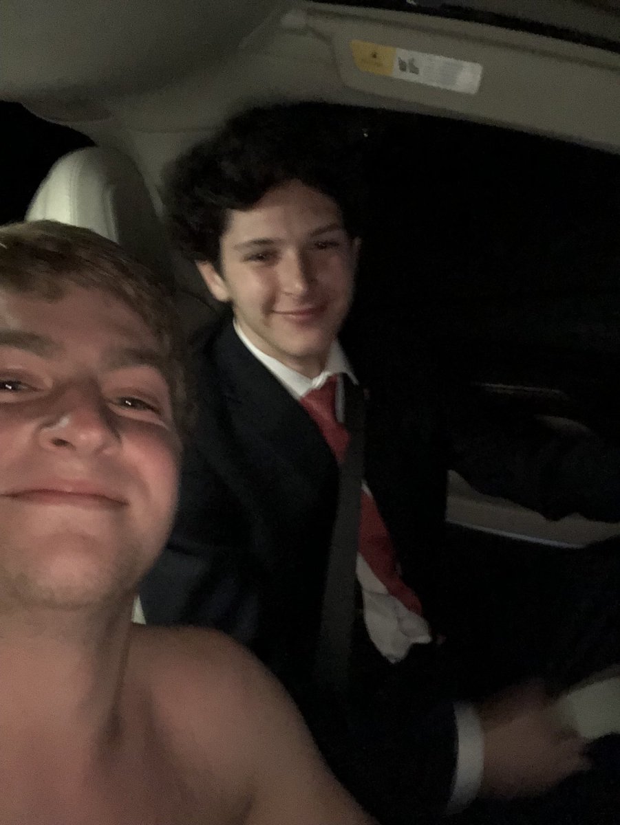 CardinalTag18's tweet photo. Mom Prom claims another victim! Dad gets the kill on Graham! Both match ups are 3-0 https://t.co/XIAyg2otF9