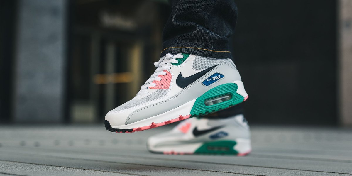 nike air max 90 essential watermelon