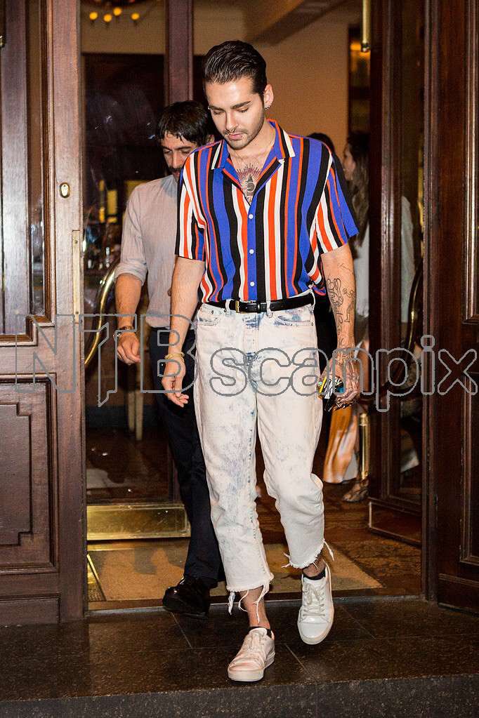 DcA25U1W4AEb1lY.jpg (682Ã1023)