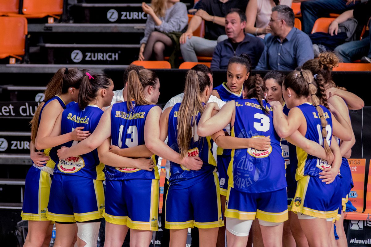 Gourmet1975's tweet photo. GRACIAS GUERRERAS AMARILLAS 🏀💛👩
No las llamábamos Guerreras Amarillas por casualidad, las chicas del @CBClaret nos han regalado la mejor temporada de su historia. Resumimos el fin de semana de emociones en este post.
https://t.co/lTd6DF46my https://t.co/7XaxA6Z7OE