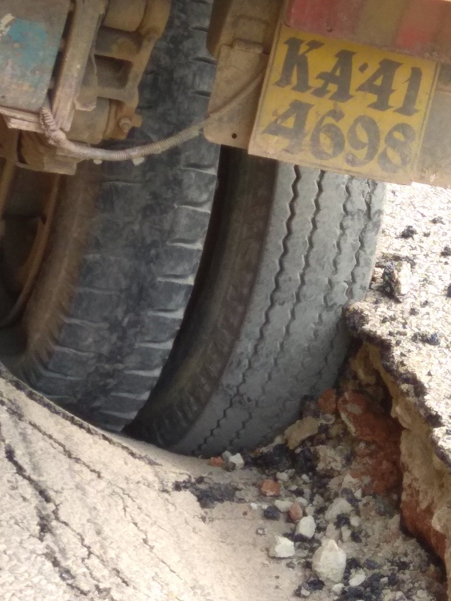 udian's tweet photo. Quality of new roads in blr. ☺️ Road laid two weeks back and now full of holes. @bbmpcommr @rk_misra @thekjgeorge https://t.co/O4kc8TTdLv