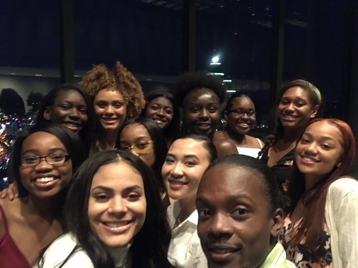 MrByrdEdS1's tweet photo. Enjoyed team bonding with my team. #sundail #atlanta https://t.co/VcspwSohkJ