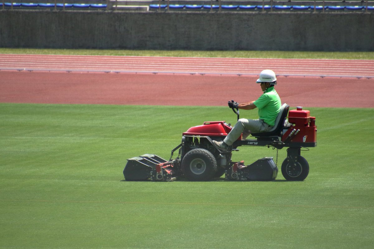 グラウンドキーパー