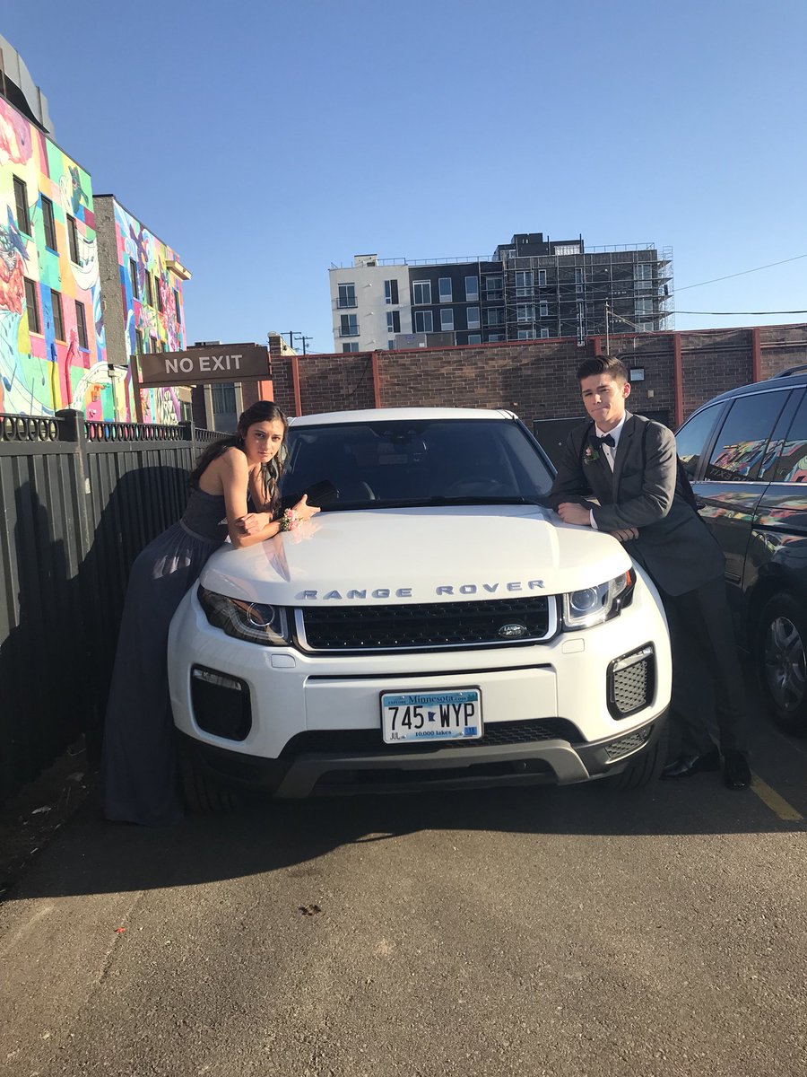 dylanpeck33's tweet photo. Happy bday @mia_omarr 🎉🎉 hope it was as enjoyable as leaning on this random Range Rover #watchasay https://t.co/558SJbXslc