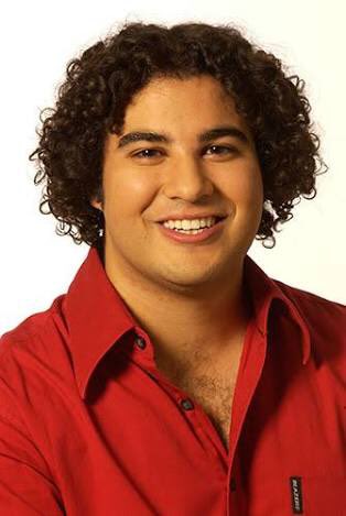 leezachariah's tweet image. Hard to believe I was ever this young. #firstheadshot