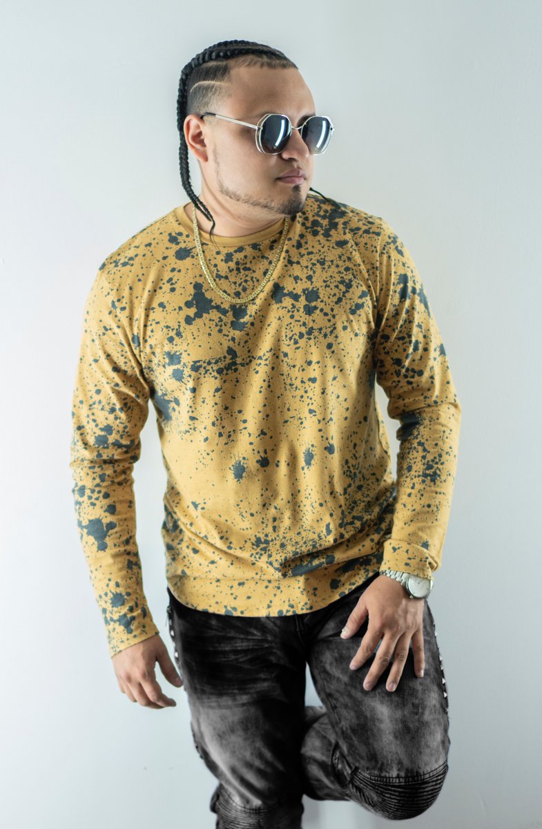 royallegacy's tweet photo. Watch My Videos And Listen To My New Songs At https://t.co/SPI3E9PiIV https://t.co/qItDSvwrQ0