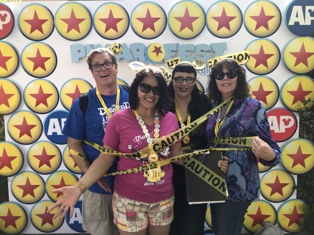 dolce4ami's tweet photo. Brains twisted. Puzzles constructed. Fun acquired! @MouseAdventure #MAUnderConstruction #PeanutGallery #Team4063 https://t.co/gFwguztp8Q