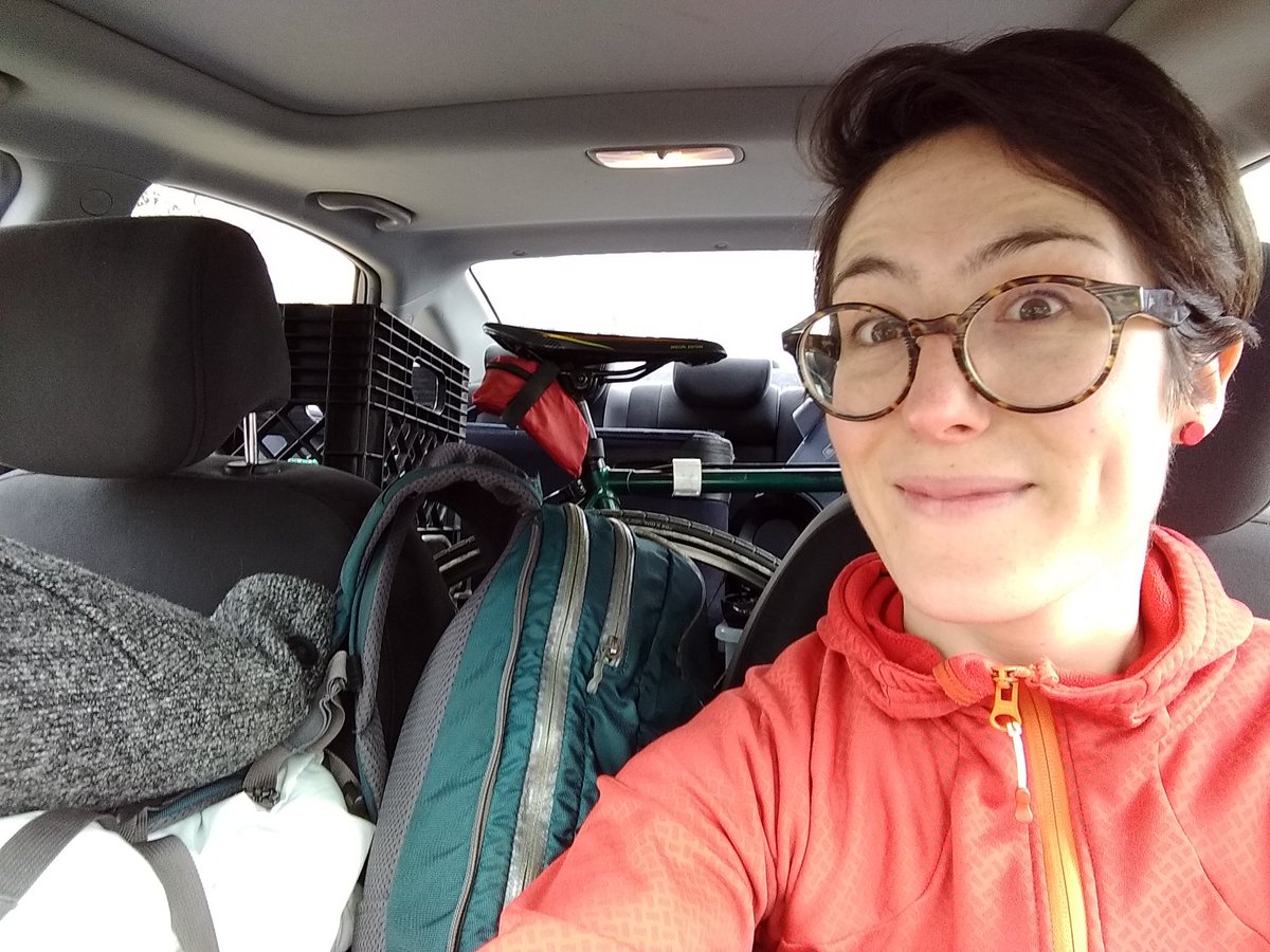 emmAuthentic's tweet photo. Packed up today, and made it to Banff! Here's to adventures in new places, a new job, and new hashtags #banff #bowvalley. Miss you already #yeg. https://t.co/XEeFi9KGtE