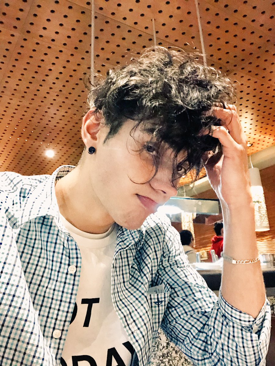 alannavarro's tweet photo. Pelo muy largo. 💇🏽‍♂️ https://t.co/4V6ELZ6fEM