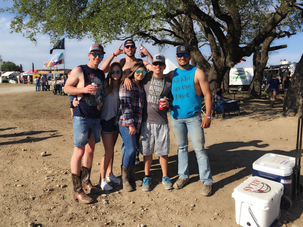 Nathan_Palacio's tweet photo. Great time! Can’t wait for next year! https://t.co/wK6u1Ax06d