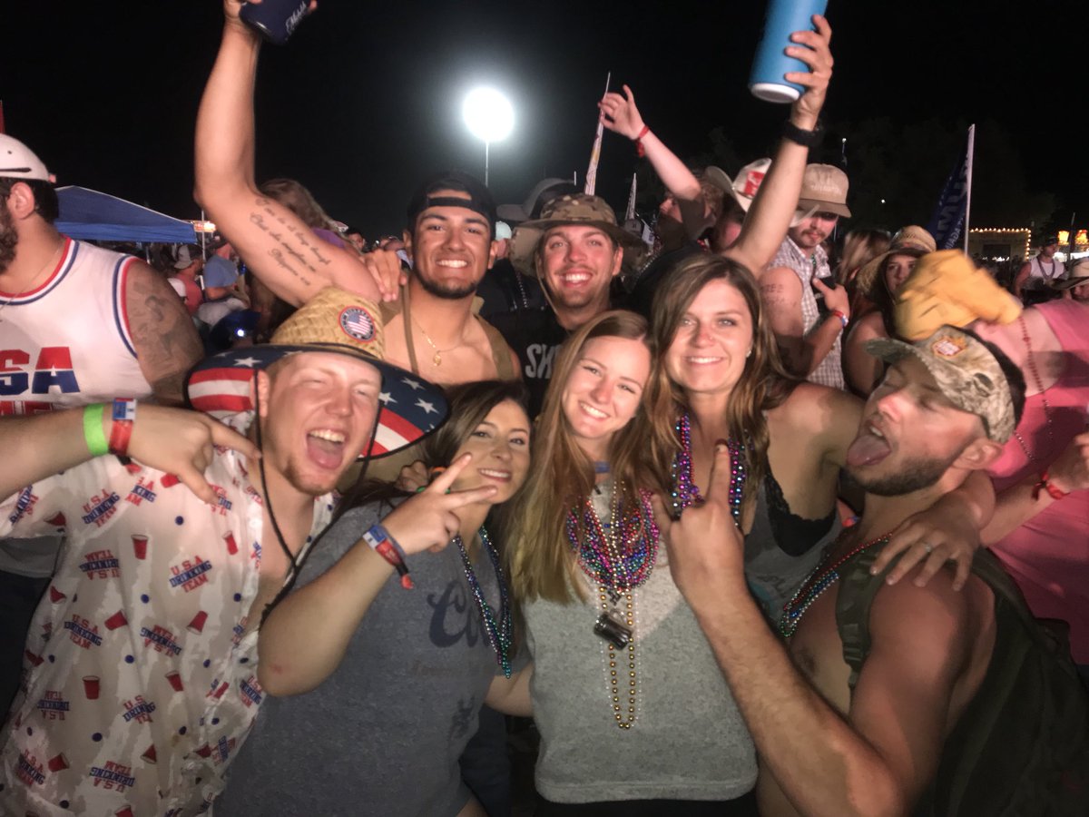 Nathan_Palacio's tweet photo. Great time! Can’t wait for next year! https://t.co/wK6u1Ax06d