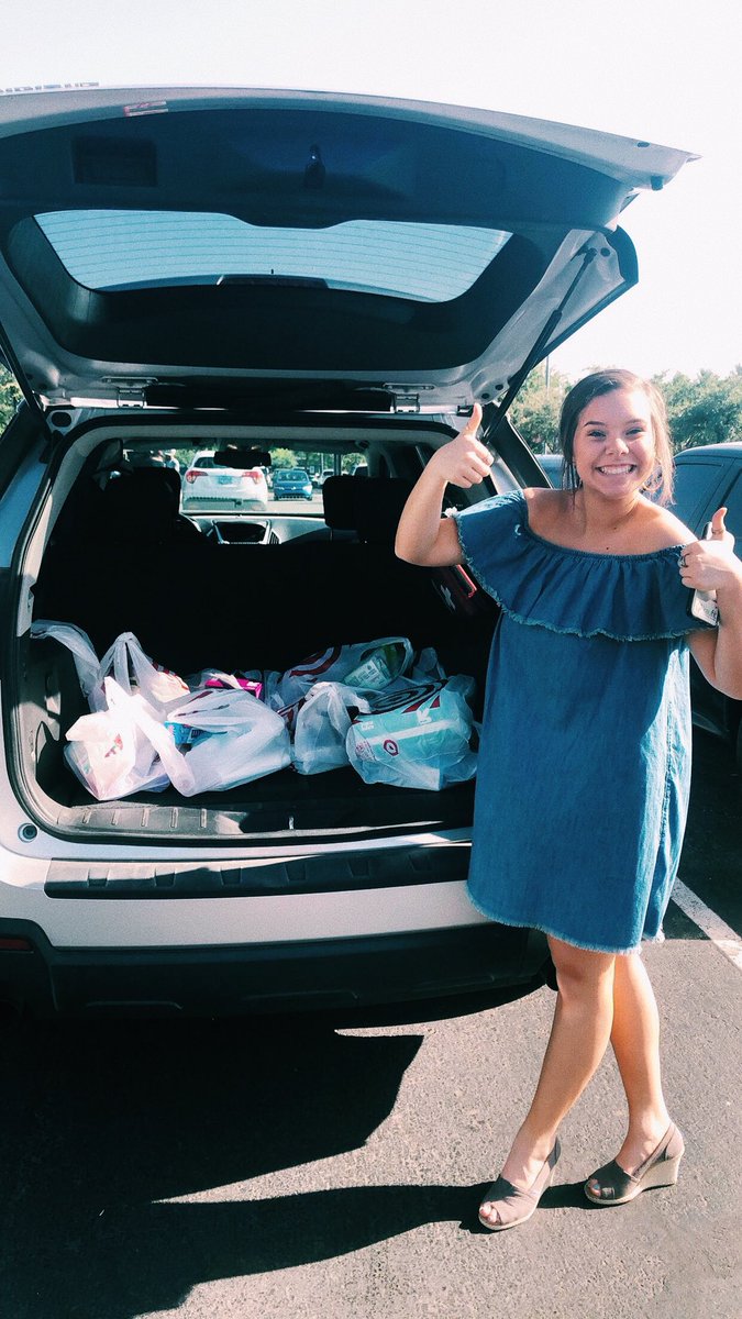 mybodycmpgn_az's tweet image. Thank you to the Scott Detherage foundation for your oh so generous donation of over $160 worth of canned goods/ feminine hygiene products to our fundraising drive! Your generosity and kindness is so greatly appreciated! 💛☺️ #loveRADICALLY #MBCAZ #mybodycampaignaz