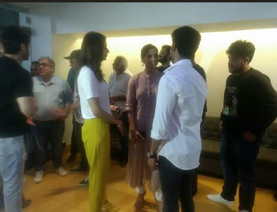 Madhu__Prabhas's tweet photo. #Hyperstar My Beautiful My Cute
👉❤ @Rakulpreet 🙏❤ 👈And
@SaiyamiKher Candid conversation With
@RajkummarRao at the #Ometra Special Screening
Woow Awesome Beautiful Style
Nice Looking My Cute @Rakulpreet ❤ https://t.co/hrbpT12Ht3