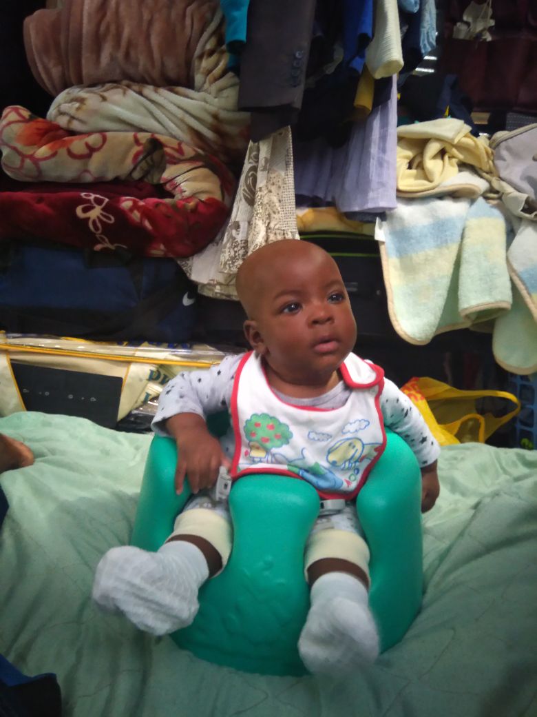 Roward17's tweet photo. I nwana sester yamina this boy rt if you love him https://t.co/fHkajb0z2r