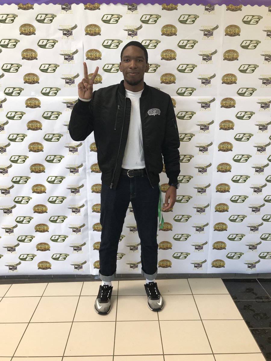 DeSoto ECHS tweet media