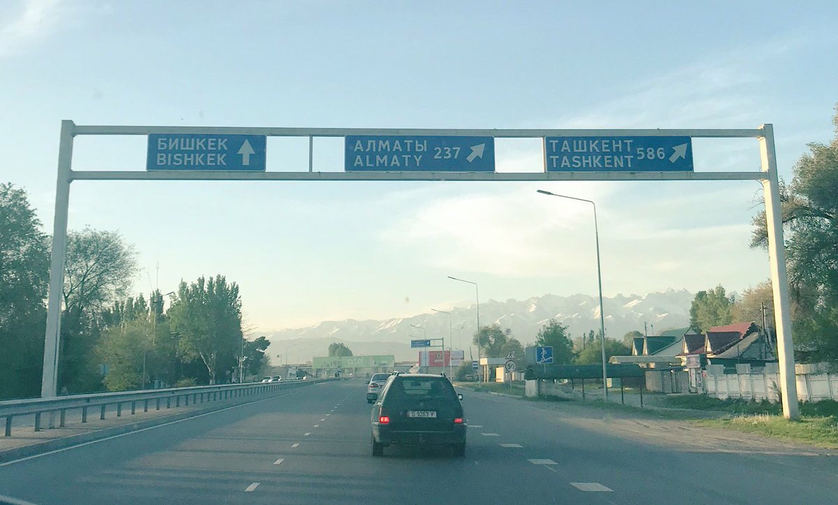 drkerem_en's tweet photo. Before the 10th European Regional Conference of the @Federation of Red Cross and Red Crescent Societies, in Almaty, #youthconference #eycm2018 is taking place in Bishkek with the hospitality of 
@redcrescent_kg https://t.co/bJbldWVGcy