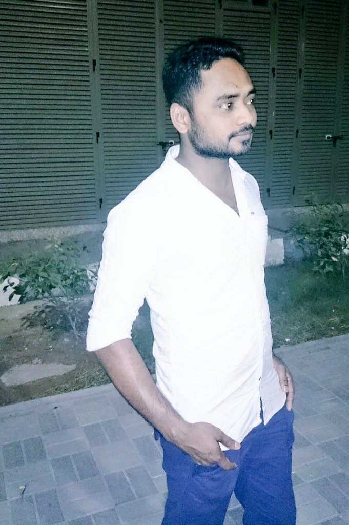 HabibeJk's tweet photo. দেখ তোমার আকাশে মিশে আছে
এই আমার অচেনা রোদূও
তাই তোমায় নিয়ে হারাবো বহুদূর।।😍😍 https://t.co/VEuL8IeUAy