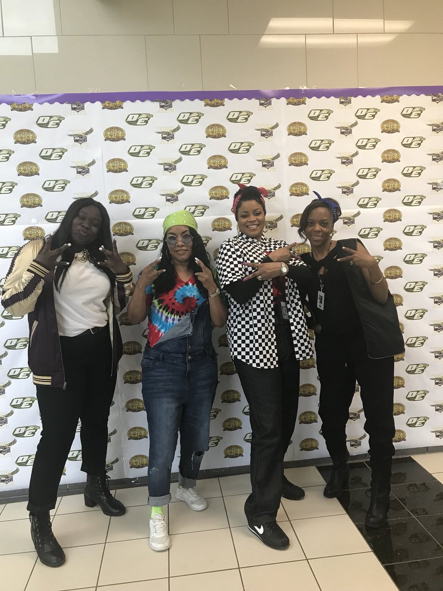 DeSoto ECHS tweet media