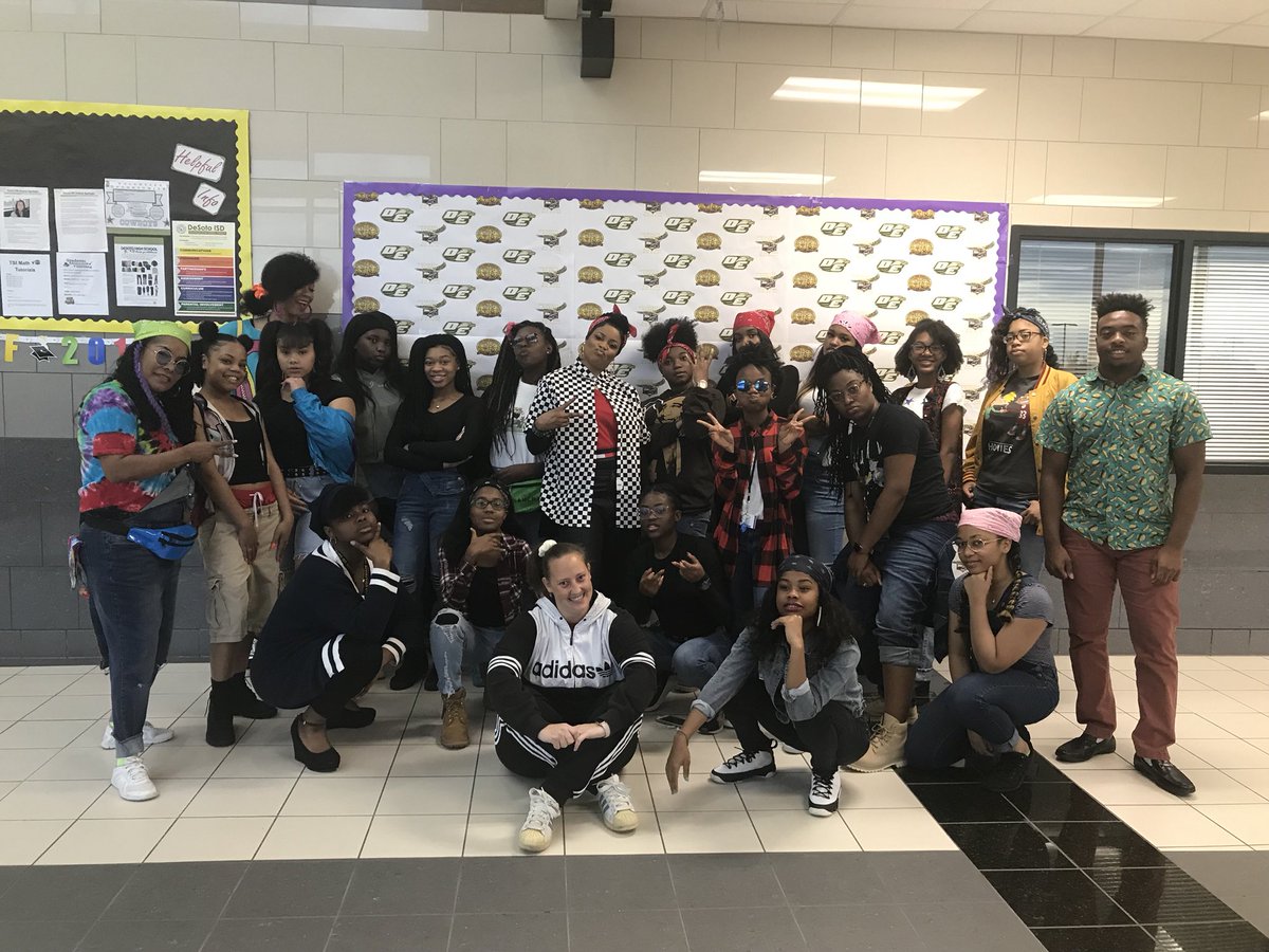 DeSoto ECHS tweet media