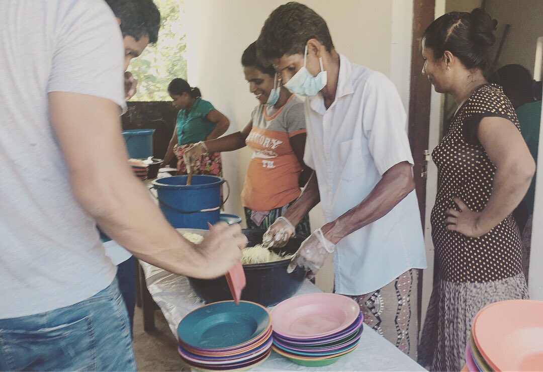 My_Eye_Captures's tweet photo. Vesak Poya Day is celebrated to commemorate Birth, Enlightenment &amp; Passing Away of Lord Buddha. Some people celebrate it spiritually and some leisurely. People arrange free food &amp; drink stalls called ‘Dansel’ in accordance to what Buddha has told. ‘Alms giving is a good deed’. https://t.co/1QWFQgwkdH