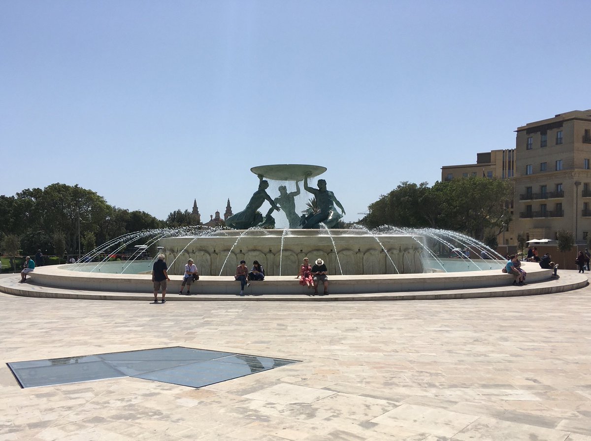 JaneGodman's tweet photo. I lived here as a child #likecominghome #Malta #valletta2018 https://t.co/WC5EAzJBTm