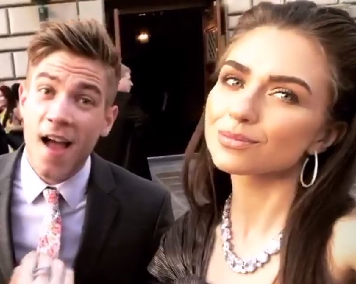 kayla_lynne17's tweet photo. ☺️☺️☺️
#DaytimeEmmys #DaysCast https://t.co/UnlmE15GQL