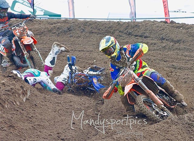 mandysportpics's tweet photo. #woops @alpinestars @sevenmxuk @ktm_uk @judd_racing #juddbyn @britishchampionshipmx #britishyouthnationals #juddracing #pdmx #prestondocksmx #prestonmx #alpinestars #sevenmx #ktm #ktmmx #motocross #mxpics #motorsportphotography #mandysportpics #mx #mxrac… https://t.co/uwBXjJiHhW https://t.co/xsNoUsmtSI