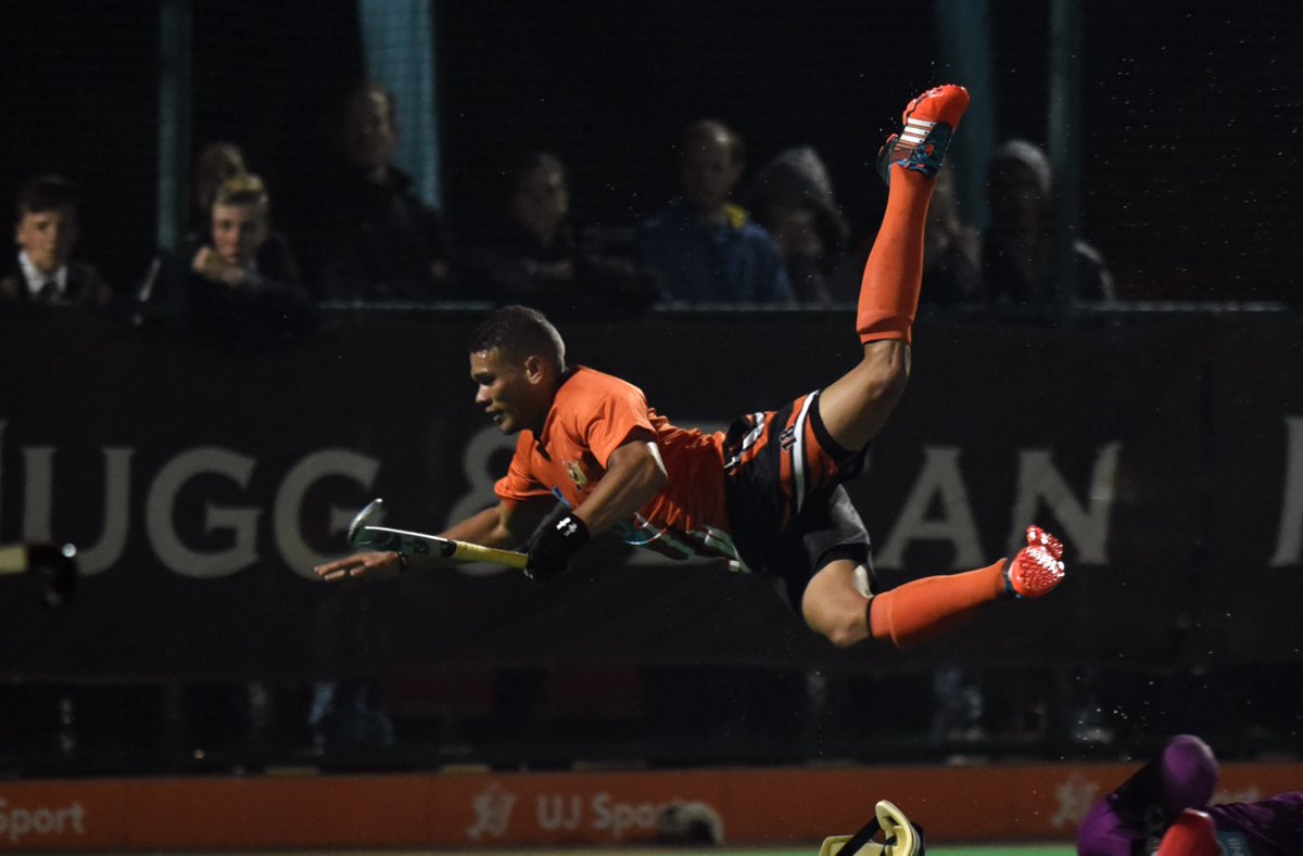 Diving into the new week like...

#VarsityHockey 2018 starts this coming Friday 4-7 May at <a href="/WitsUniversity/">Wits University</a> astro! 

13.30 UJ vs Tuks
15.15 NWU vs Kovsies
17:00 Madibaz vs Maties
18.45 Wits vs UCT

Proudly brought to you by <a href="/Mugg_and_Bean/">Mugg & Bean</a>,<a href="/FNBSA/">FNB South Africa</a> and <a href="/SamsungMobileSA/">Samsung Mobile SA</a>