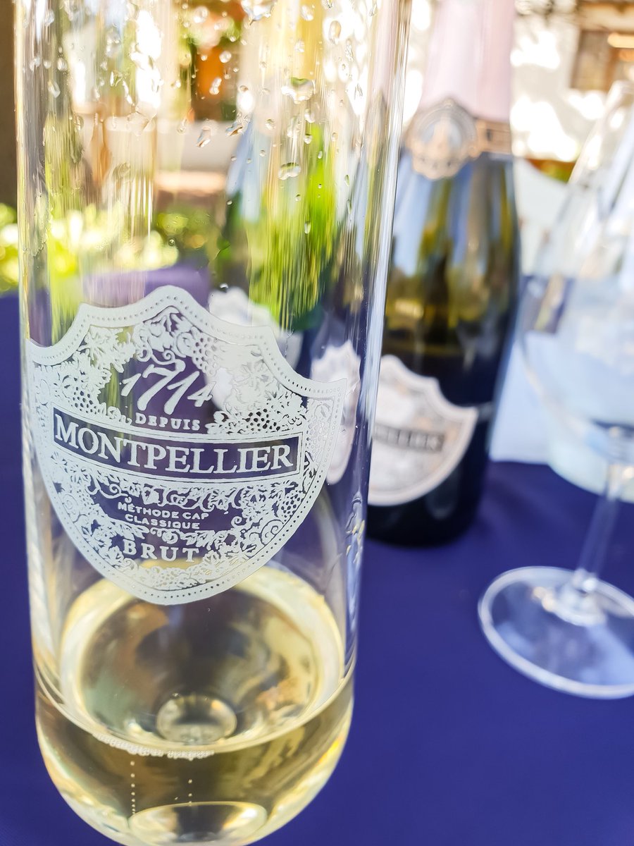 Lloyd Loots tweet media