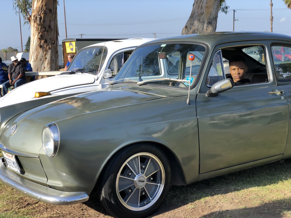 NotUrAvgRayRay's tweet photo. Every time I take FastMoney out, people stop, point, stare and say “DERZMAC” ... that makes me fall in love with my ‘67 Type 3 over and over again ... love my green baby. #type3fastback #type3 #volkschancellors #volkschancellorsracingteam #derzmac https://t.co/c4dTOGhutp