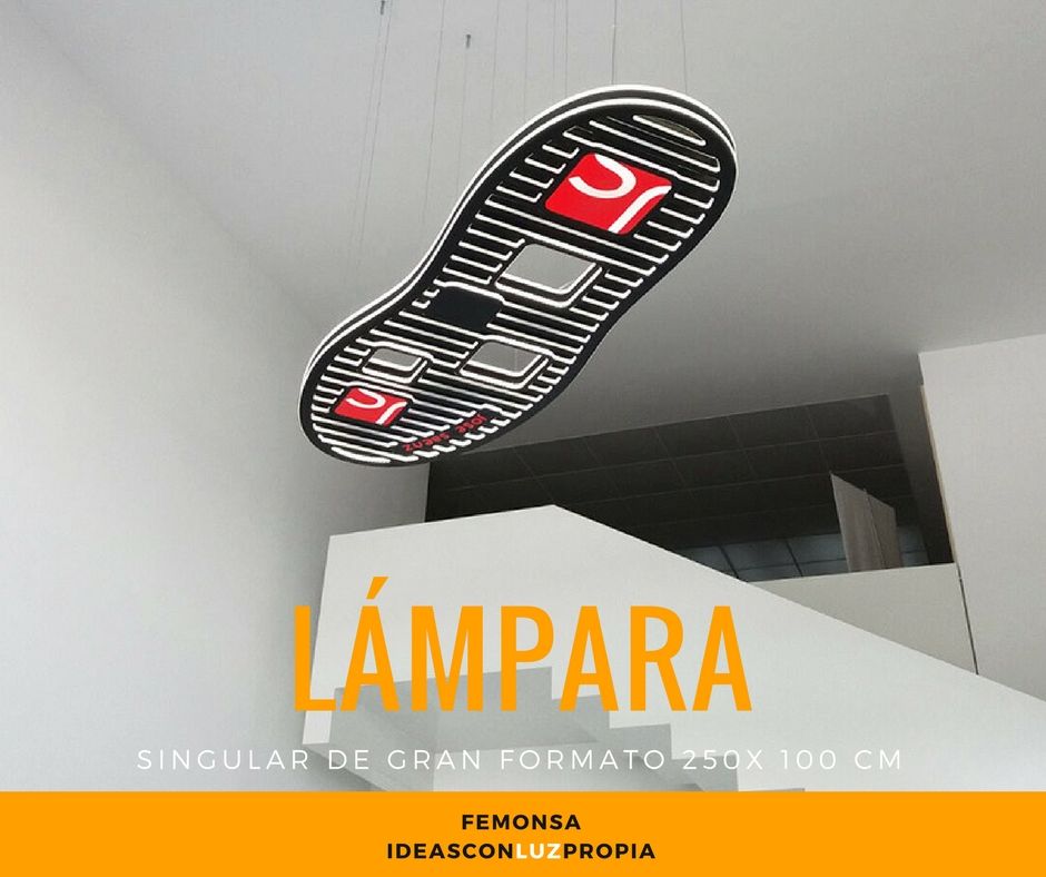femonsa's tweet photo. Lámpara completamente personalizada de 250 x 100 cm.

#femonsa #rotulos #lamparaespecial #lamparas https://t.co/uLdLqdpyvg