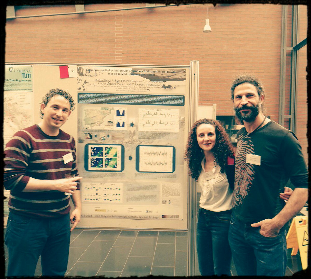 OldGrowth_UHU's tweet photo. We presented results of our project @OldGrowth_UHU @FBiodiversidad at @TRACE2018. Nice time in Greifswald! @jvazquezpique @AHwoodtrees @UniHuelva @dendrosur @pablodeolavide https://t.co/ZPS1O4m61I