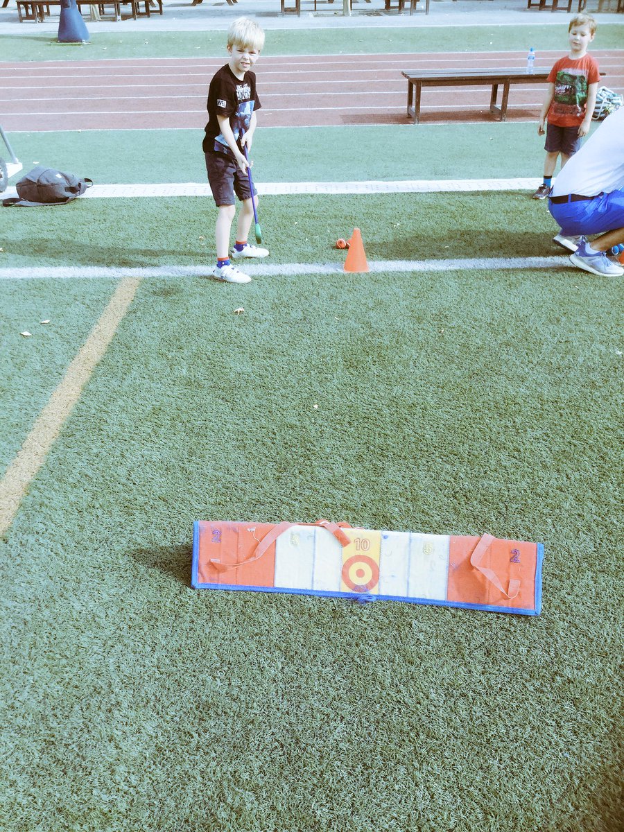 SPARTA_bh's tweet photo. Fantastic first SPARTA Golf session yesterday! Great effort by all the children, and a big thank you to Ben Todd from @royalgolfclub for leading the session! Can't wait for next week already 😄🙌👏🏌⛳️ #SPARTA #golfinbahrain https://t.co/Migo564nNk