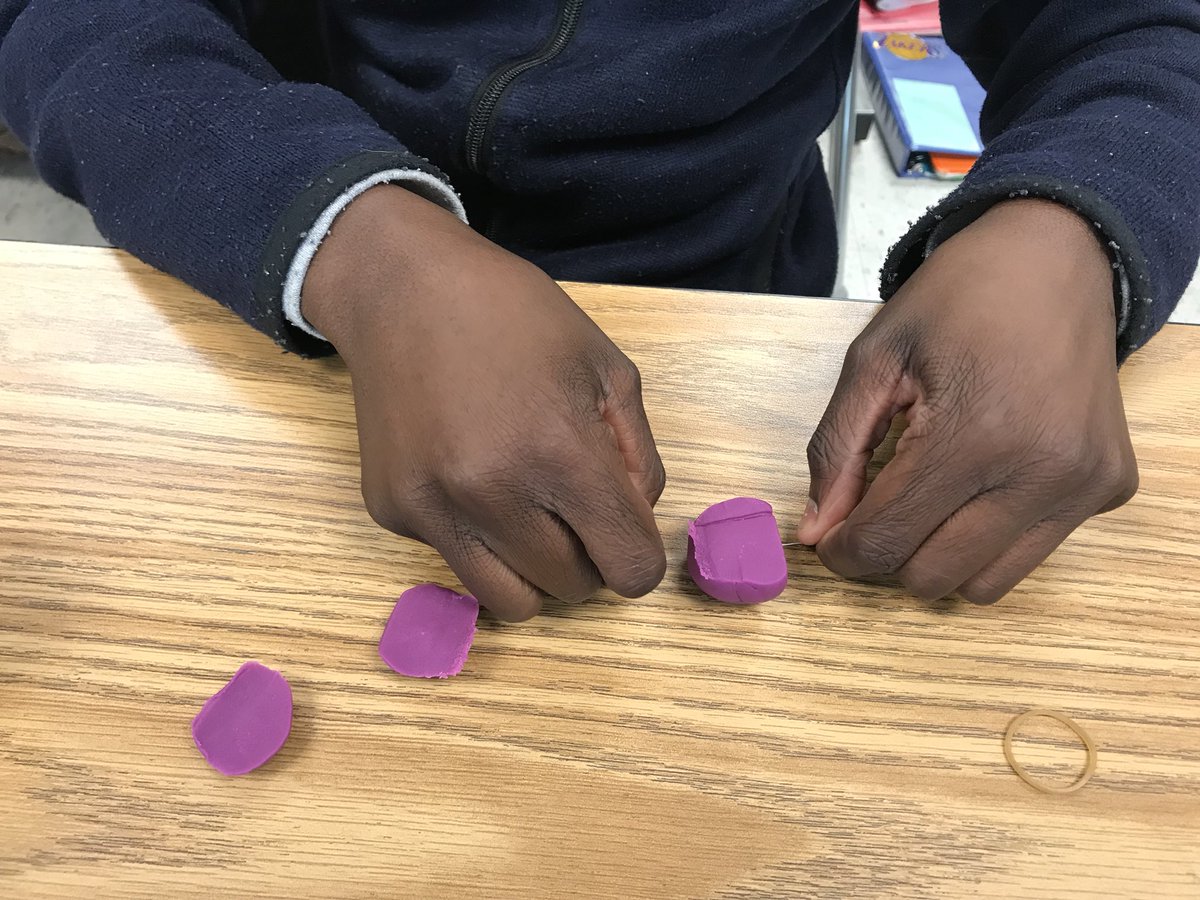 Mrs_MaffettEFMS's tweet photo. Using Play-doh to describe the shape of the cross section resulting from cutting a three-dimensional figure!  @shiwanah @efmsprincipal #rockinravens https://t.co/EC9fMxQTxs